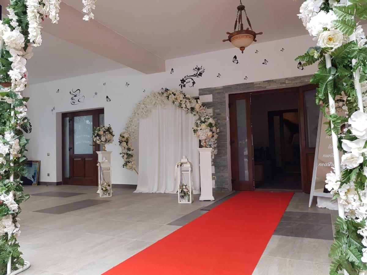 Perla Padurii Hotel Valea Mare  Luaran gambar